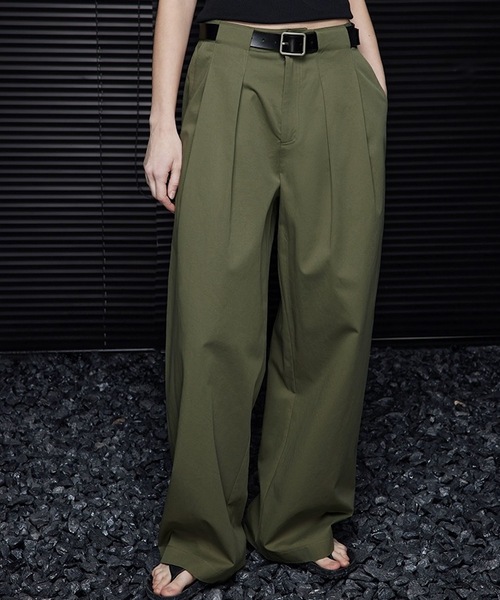 ANOTHER S(アナザーエス)の「タックチノパン(チノパンツ・レディース・カーキ・S/M/L)」の2枚目の写真