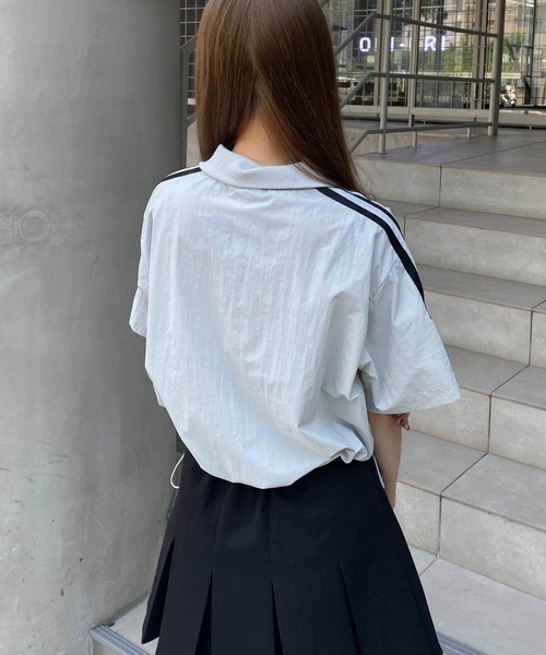 INGNI(イング)の「ナイロンハーフZIP袖ラインショートトップス(その他トップス・レディース・グレー/オフホワイト/ブラック・M)」の18枚目の写真