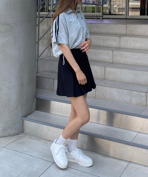 INGNI(イング)の「ナイロンハーフZIP袖ラインショートトップス(その他トップス・レディース・グレー/オフホワイト/ブラック・M)」の20枚目の写真