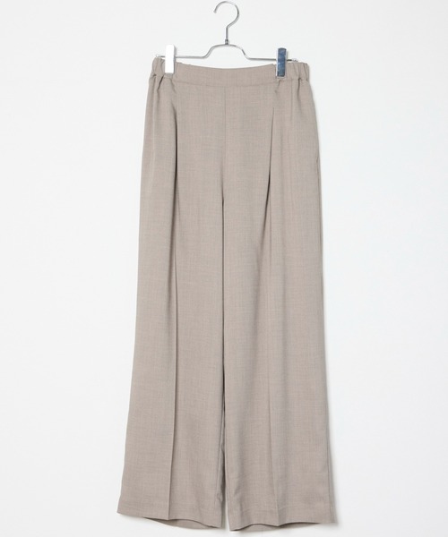 INED CLARO（イネドクラロ）の「ナチュラルストレッチ ボリュームタックワイドパンツ【セットアップ対応】（その他パンツ・レディース・ベージュ/チャコールグレー・フリー）」の11枚目の写真