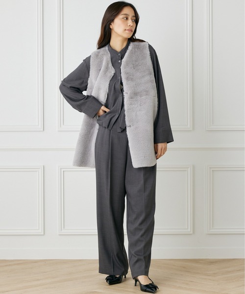 INED CLARO（イネドクラロ）の「ナチュラルストレッチ ボリュームタックワイドパンツ【セットアップ対応】（その他パンツ・レディース・ベージュ/チャコールグレー・フリー）」の18枚目の写真