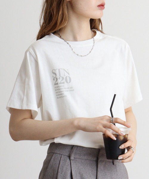 hunch（ハンチ）の「hunch USAコットンロゴT（Tシャツ/カットソー・レディース・ベージュ/ブラック/オフホワイト・FREE）」の4枚目の写真