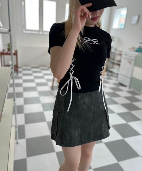 ipugo(イプゴ)の「ipugo/イプゴ リボン刺繍 クロップドTシャツ 夏物 夏服(Tシャツ/カットソー・レディース・ブラック/イエロー/ブルー・FREE)」の13枚目の写真