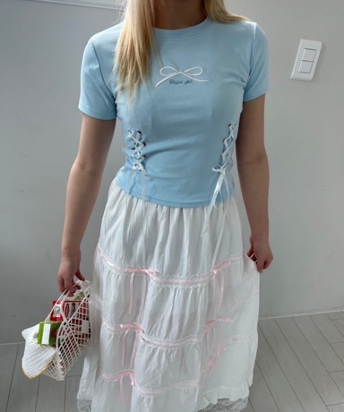 ipugo(イプゴ)の「ipugo/イプゴ リボン刺繍 クロップドTシャツ 夏物 夏服(Tシャツ/カットソー・レディース・ブラック/イエロー/ブルー・FREE)」の22枚目の写真