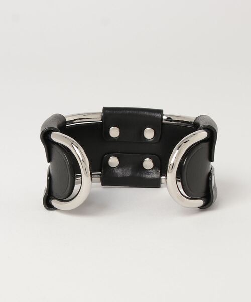 JOHN LAWRENCE SULLIVAN（ジョンローレンスサリバン）の「FRAME LEATHER BANGLE（バングル/リストバンド・メンズ・ブラック・ONE SIZE）」の2枚目の写真