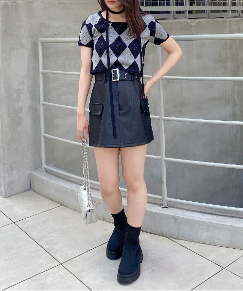 INGNI（イング）の「共ベルト付フェイクレザーカーゴミニスカート（スカート・レディース・ブラウン/ブラック・FREE）」の8枚目の写真