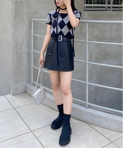 INGNI（イング）の「共ベルト付フェイクレザーカーゴミニスカート（スカート・レディース・ブラウン/ブラック・FREE）」の7枚目の写真