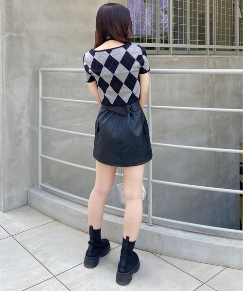 INGNI（イング）の「共ベルト付フェイクレザーカーゴミニスカート（スカート・レディース・ブラウン/ブラック・FREE）」の5枚目の写真