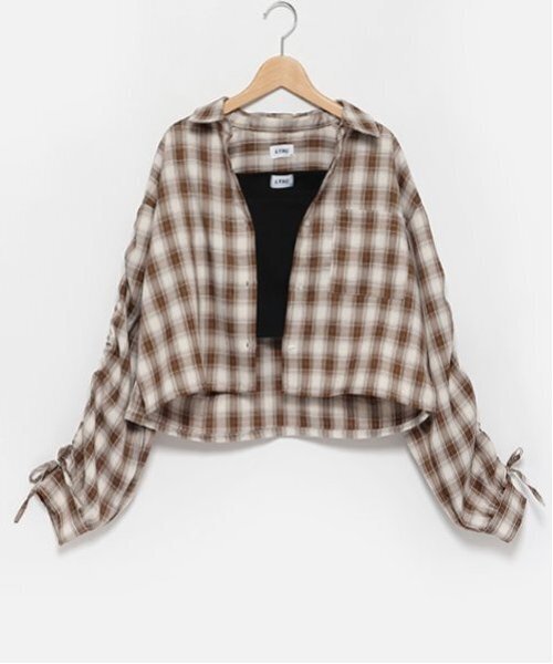 LOVETOXIC(ラブトキシック)の「【LTXC】インナーつきチェックシャツ(シャツ/ブラウス・キッズ・モカ/オフホワイト/ブラック・S/M/L)」の16枚目の写真