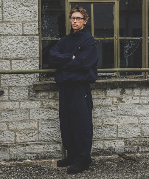 FRED PERRY(フレッドペリー)の「FRED PERRY / 別注 Shell Pants(その他パンツ・メンズ・ネイビー・X-LARGE/MEDIUM/LARGE/SMALL)」の4枚目の写真