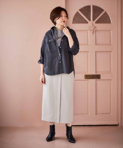 le.coeur blanc（ルクールブラン）の「裏起毛ストレッチハイウエストスカート（スカート・レディース・グレイッシュベージュ/ブラック/オレンジ・38）」の22枚目の写真