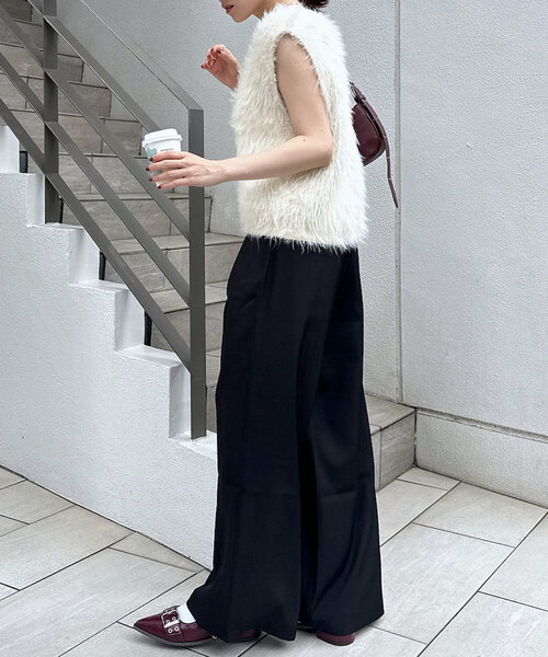 w closet（ダブルクローゼット）の「【2サイズ展開】スラックスワイドパンツ（その他パンツ・レディース・ブラック/アイボリー/グレー/ベージュ・SMALL/MEDIUM）」の12枚目の写真