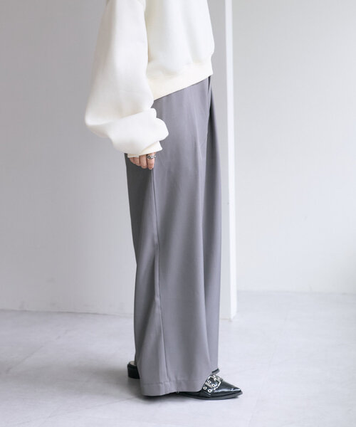 w closet（ダブルクローゼット）の「【2サイズ展開】スラックスワイドパンツ（その他パンツ・レディース・ブラック/アイボリー/グレー/ベージュ・SMALL/MEDIUM）」の20枚目の写真