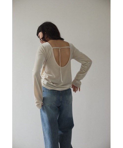 DRWCYS(ドロシーズ)の「カップインサイドギャザーベロアトップス(Tシャツ/カットソー・レディース・ブラック/オフホワイト・FREE)」の19枚目の写真