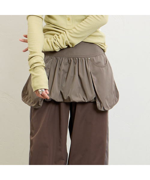 LOW CLASSIC（ロウ　クラシック）の「【LOW CLASSIC/ロウ・クラシック】 BUBBLE MINI SKIRT LW243SK01（スカート・レディース・グレー系その他・SMALL）」の6枚目の写真