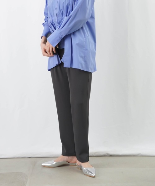 LUCA/LADY LUCK LUCA(ルカ/レディラックルカ)の「LC/LLL ストレッチテーパードパンツ(その他パンツ・レディース・チャコールグレー/ブラック/ベージュ・36/38)」の12枚目の写真