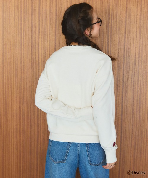 Disney（ディズニー）の「【Disney/ディズニー】Minnie Mouse/ミニーマウス裏毛ドロップショルダープリントスウェットプルオーバー（スウェット・レディース・アイボリー/ブラック・M/L/LL）」の19枚目の写真