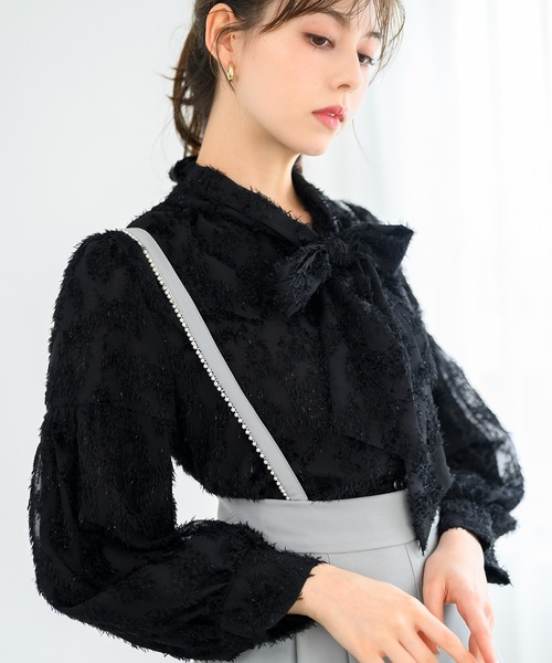 MISCH MASCH（ミッシュマッシュ）の「フリンジジャガードボウタイブラウス/MM448103（シャツ/ブラウス・レディース・ブルー/ブラック/ホワイト・ﾌﾘ-）」の9枚目の写真