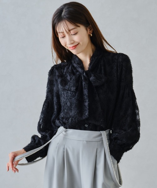 MISCH MASCH（ミッシュマッシュ）の「フリンジジャガードボウタイブラウス/MM448103（シャツ/ブラウス・レディース・ブルー/ブラック/ホワイト・ﾌﾘ-）」の16枚目の写真