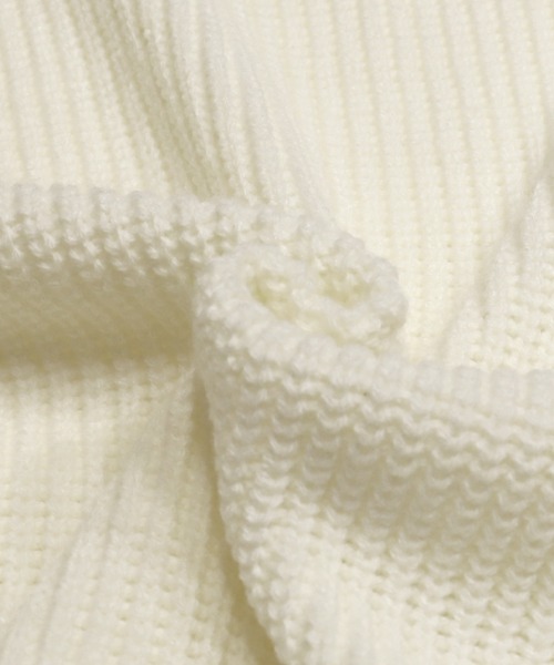 coca(coca)(コカ)の「ドロップショルダー クルーネックニット(ニット/セーター・メンズ・アイボリー/ブラック・XL/M/L)」の8枚目の写真