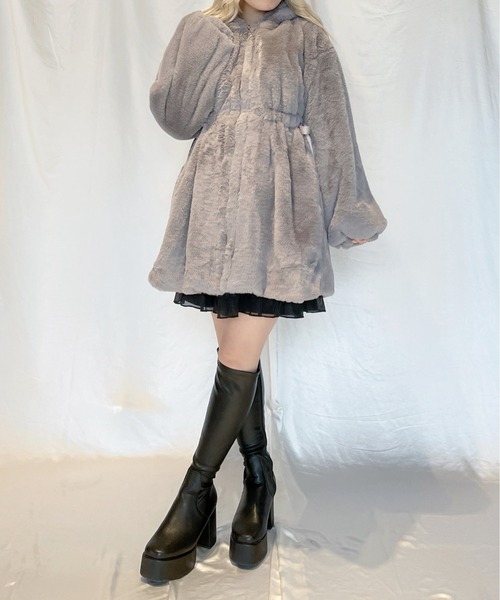 one way(ワンウェイ)の「ウエスト絞りファージャケット(その他アウター・レディース・グレー/ホワイト/ブラック・FREE)」の3枚目の写真