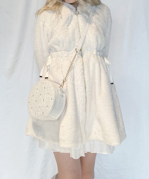 one way(ワンウェイ)の「ウエスト絞りファージャケット(その他アウター・レディース・グレー/ホワイト/ブラック・FREE)」の21枚目の写真