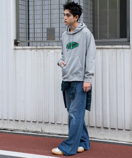 WEGO(ウィゴー)の「WEGO/リラックスフィットオーバルロゴパーカー(パーカー・メンズ・ブラック/杢グレー・MEDIUM/LARGE)」の11枚目の写真