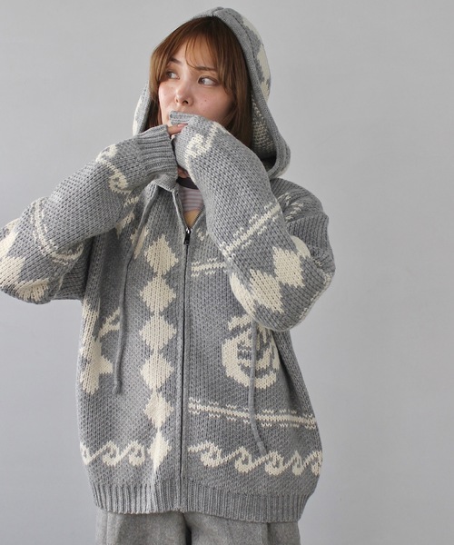 SANSeLF(サンセルフ)の「ノルディックフーディニットカーディガン 【SANSeLF】 sanw24a048(ニット/セーター・レディース・グレー/ピンク・FREE)」の9枚目の写真