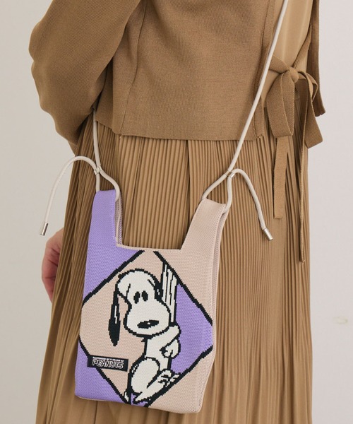 Paradise Picnic（パラダイスピクニック）の「【Peanuts 75周年記念限定】ミニショルダーバッグ（ショルダーバッグ・レディース・ブルー/グレー/ライトブルー/ベージュ/ピンク・FREE）」の3枚目の写真