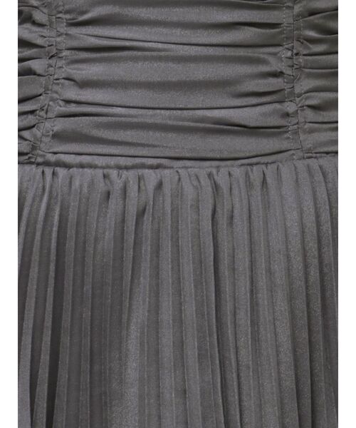 dazzlin（ダズリン）の「ランダムシアープリーツティアードスカート（スカート・レディース・アイボリー/グレー/チャコールグレー・SMALL/MEDIUM）」の5枚目の写真