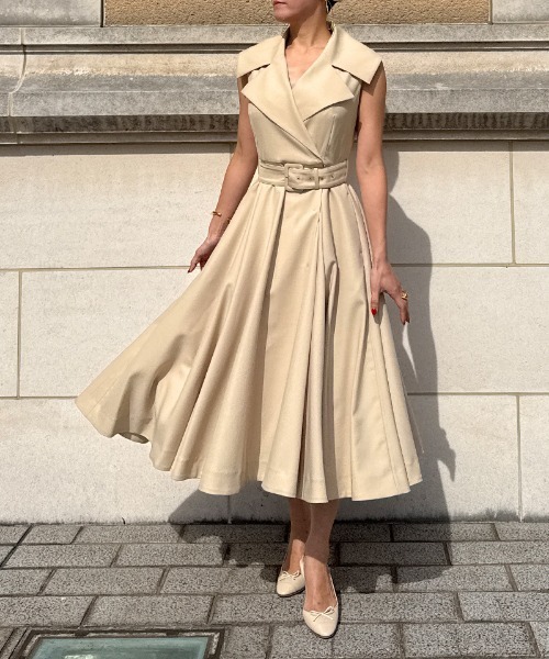 JENNE（ジェンヌ）の「ローマ風トレンチドレス（ワンピース・レディース・ベージュ/ネイビー・SMALL/MEDIUM/LARGE）」の9枚目の写真