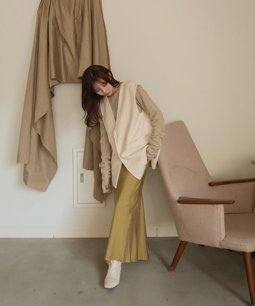 mideal(マイディール)の「tweed vest × finger holl tops / ツイードベスト × フィンガーホールトップス(その他トップス・レディース・ブラウン/ベージュ・FREE)」の6枚目の写真
