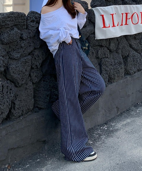 aimoha(アイモハ)の「ストライプワイドデニムパンツ(デニムパンツ・レディース・ネイビー・LARGE/MEDIUM/SMALL)」の12枚目の写真
