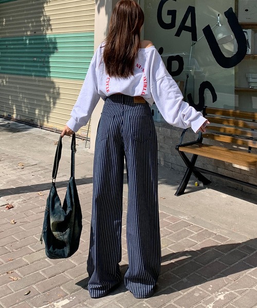 aimoha(アイモハ)の「ストライプワイドデニムパンツ(デニムパンツ・レディース・ネイビー・LARGE/MEDIUM/SMALL)」の18枚目の写真