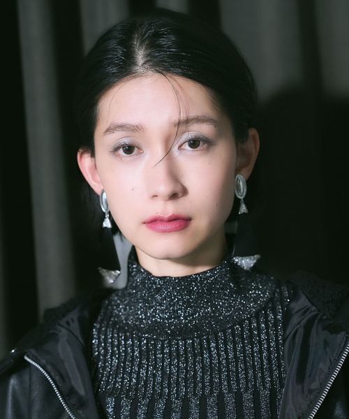 HARE（ハレ）の「vintageフェイクレザーイヤリング(HARE)（イヤリング・レディース・ブラック・FREE）」の3枚目の写真