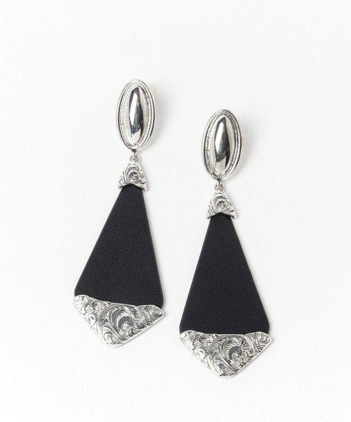 HARE（ハレ）の「vintageフェイクレザーイヤリング(HARE)（イヤリング・レディース・ブラック・FREE）」の14枚目の写真