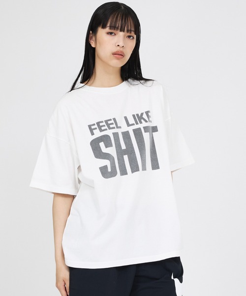 REMI RELIEF(レミレリーフ)の「再追加【REMI RELIEF / レミ レリーフ】FRONT MESSAGE BIGTシャツシリーズ/ユニセックス(Tシャツ/カットソー・メンズ・ベージュ系その他/ベージュ系その他2/ホワイト系その他/ブラック系その他/ホワイト系その他2/ブラック系その他2・L/XL/M)」の2枚目の写真
