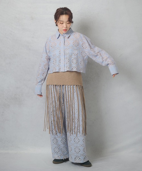 Lull（ルル）の「【Lull / ルル】セットアップ対応 / 総レースシャツ（シャツ/ブラウス・レディース・オフホワイト/ブルー/ブラック・ONESIZE）」の21枚目の写真