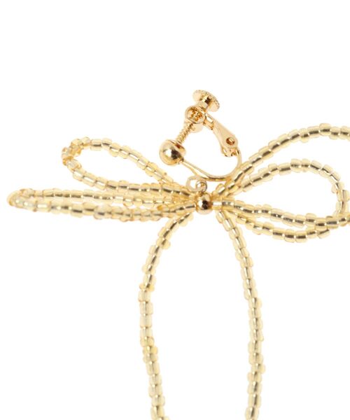 AMERICAN HOLIC(アメリカンホリック)の「ビーズレイーヤードリボンイヤリング(イヤリング・レディース・ゴールド/オフホワイト/チャコールグレー・FREE)」の8枚目の写真