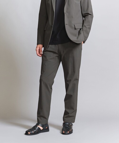 BEAUTY&YOUTH UNITED ARROWS(ビューティーアンドユースユナイテッドアローズ)の「コーデュラナイロン 1プリーツ テーパード パンツ -セットアップ対応・マルチ機能-(スラックス・メンズ・ダークグレー/ブラック/オリーブ・S/M/L/XL)」の13枚目の写真