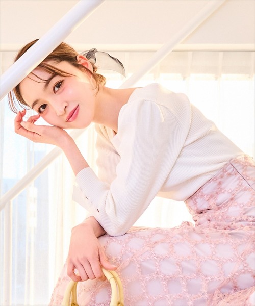 WILLSELECTION（ウィルセレクション）の「袖フラワーラメ7分袖ニットプルオーバー（ニット/セーター・レディース・ブラック/オフホワイト/イエロー/ピンクベージュ・FREE）」の12枚目の写真