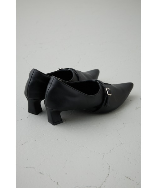 AZUL by moussy(アズールバイマウジー)の「スリットベルトパンプス(パンプス・レディース・ブラック/グレイッシュベージュ・LARGE/MEDIUM/SMALL)」の6枚目の写真