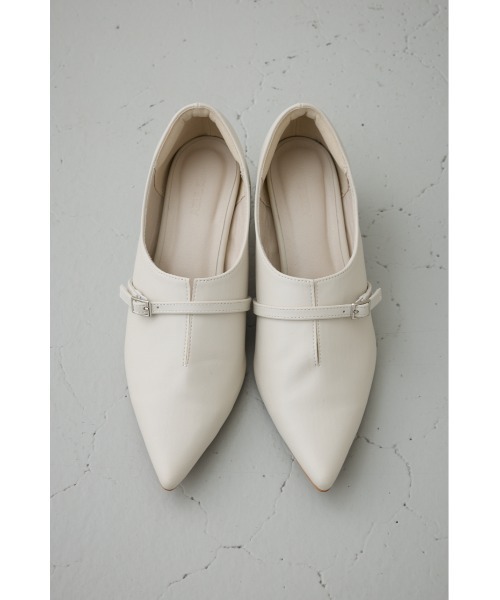 AZUL by moussy(アズールバイマウジー)の「スリットベルトパンプス(パンプス・レディース・ブラック/グレイッシュベージュ・LARGE/MEDIUM/SMALL)」の18枚目の写真