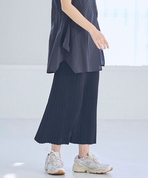 RONEL(ロネル)の「プリーツニットロングスカート(スカート・レディース・ブラック/オリーブ・FREE)」の9枚目の写真