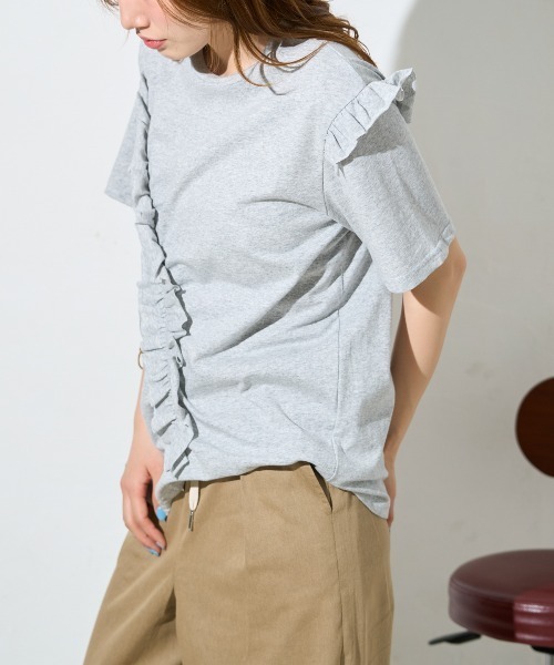 TRIANGLE PALETTE（トライアングルパレット）の「アシンメトリーフリル半袖Tシャツ（Tシャツ/カットソー・レディース・ホワイト/グレー/ブラック/ピンク・FREE）」の18枚目の写真