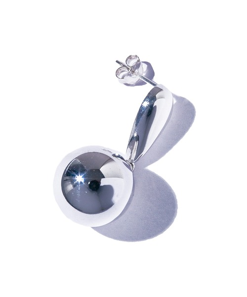 quip queint(クイップクエイント)の「【quip queint】bowling bead pierce/ボウリング ビーズ ピアス QU177(ピアス(両耳用)・レディース・シルバー・FREE)」の5枚目の写真