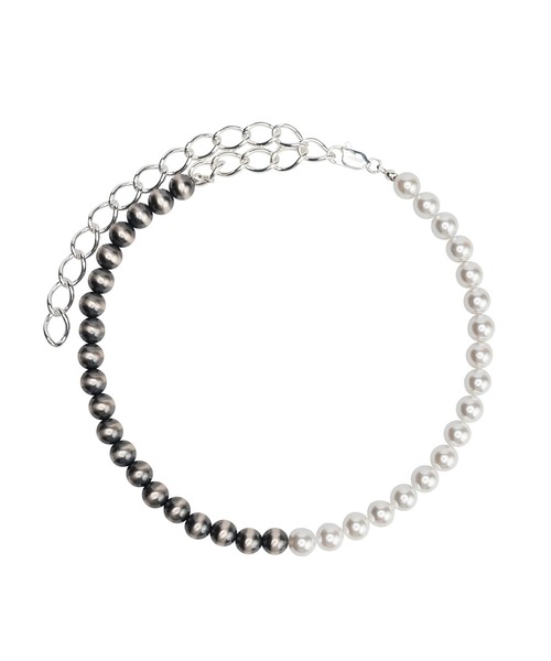 HERGO（ハーゴ）の「NP:HERGO Bicolor pearl necklace（ネックレス・メンズ・ホワイト・FREE）」の4枚目の写真