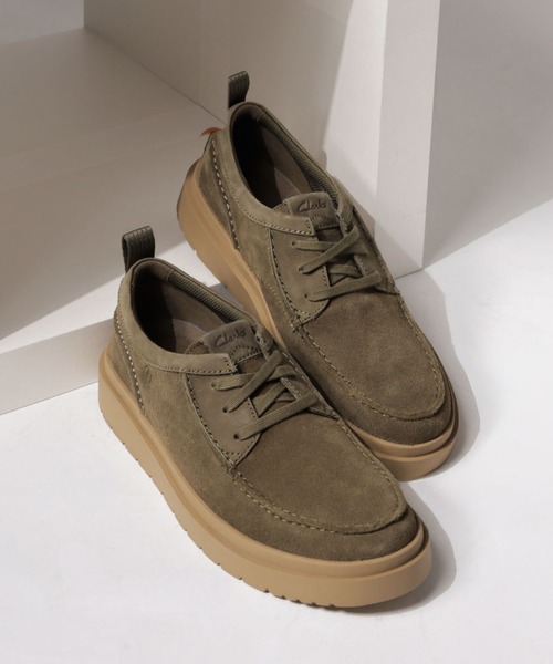 Clarks（クラークス）の「クラークス Polden Moc ポルデンモック  カジュアルシューズ（モカシン/デッキシューズ・メンズ・ブラウン系その他/オリーブ/ネイビー・65/70/75/80/85/90/60）」の2枚目の写真