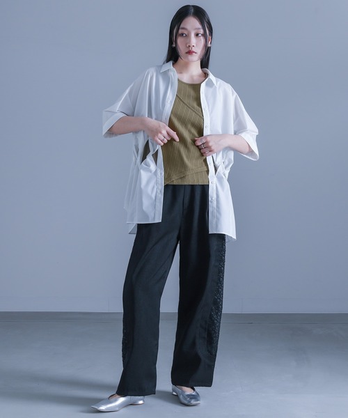 kOhAKU(コハク)の「変形2枚重ねリブタンクトップ(タンクトップ・レディース・カーキ/オフホワイト/ブラック・2/1)」の6枚目の写真