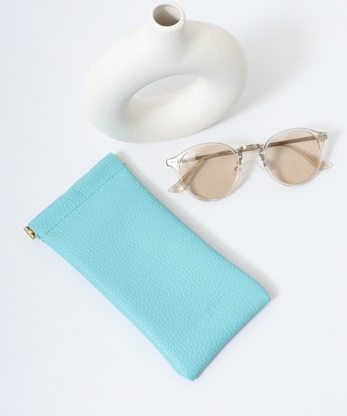 FUNALIVE（ファンアライブ）の「バネ口メガネケース（イタリアンレザー）（メガネ・メンズ・ピンク/キャメル/イエロー/ターコイズブルー/ブラック/チョコ・FREE）」の3枚目の写真